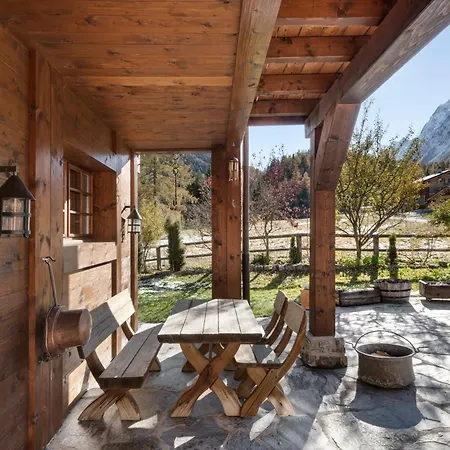 Cinq Moutons Alpehytte *