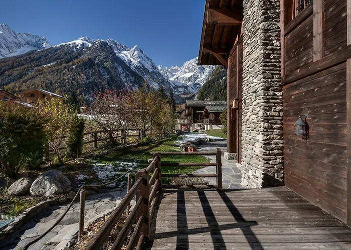 Cinq Moutons Шале Орсьер